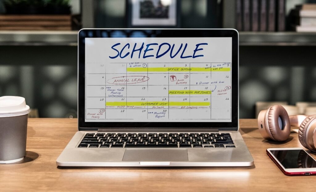 laptop-coworking-space-wth-schedule (1)